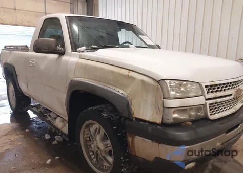 2005 Chevrolet Silverado 1500 Z71 z USA, uszkodzony, nr VIN 1GCEK14T45Z305126